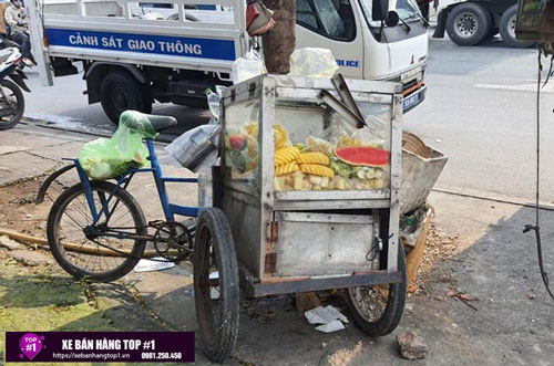 Xe bán hàng rong tự chế không đảm bảo vệ sinh an toàn thực phẩm